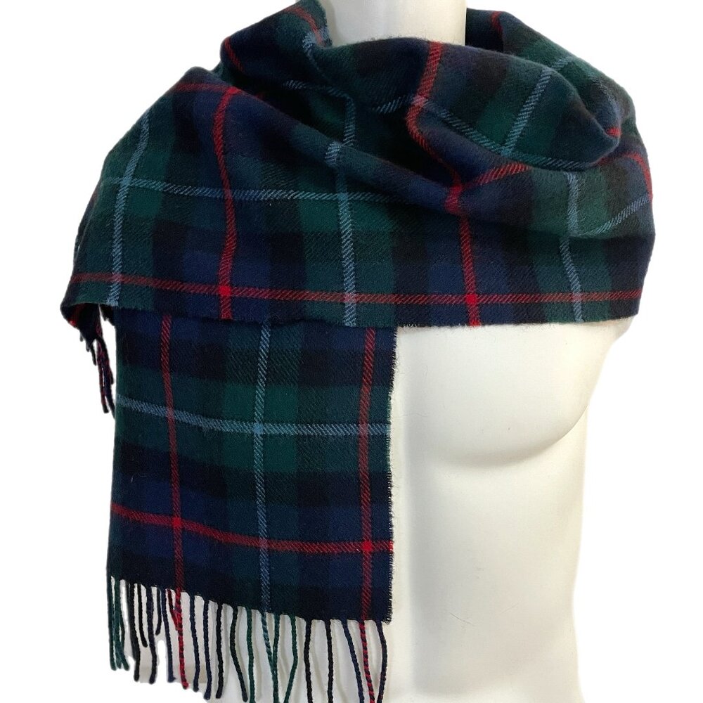 Highlander Collection 🇬🇧 100% Lambswool Green & Navy Tartan Scarf – Made in Sc
